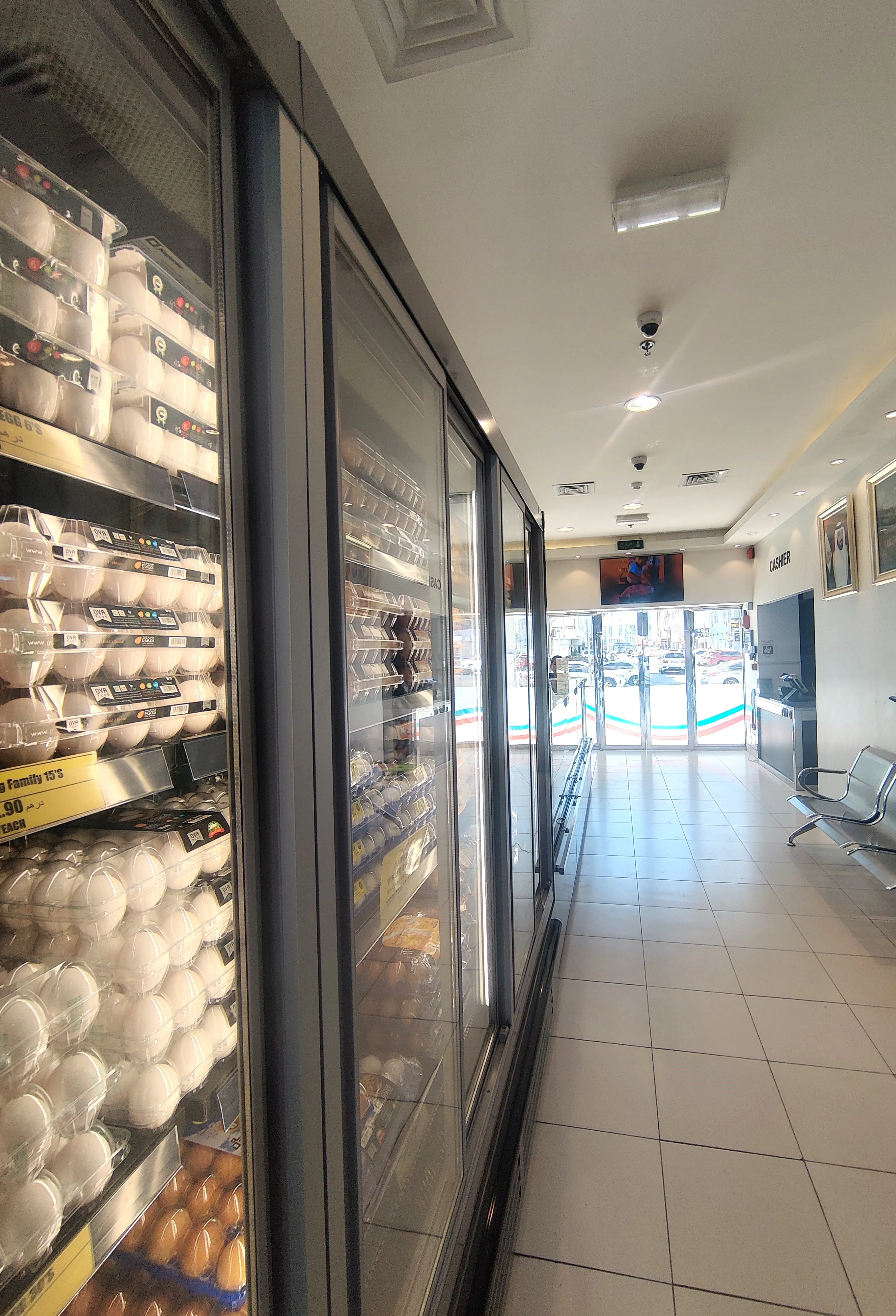 Al Tayeb Meat interior fit-out - view 4