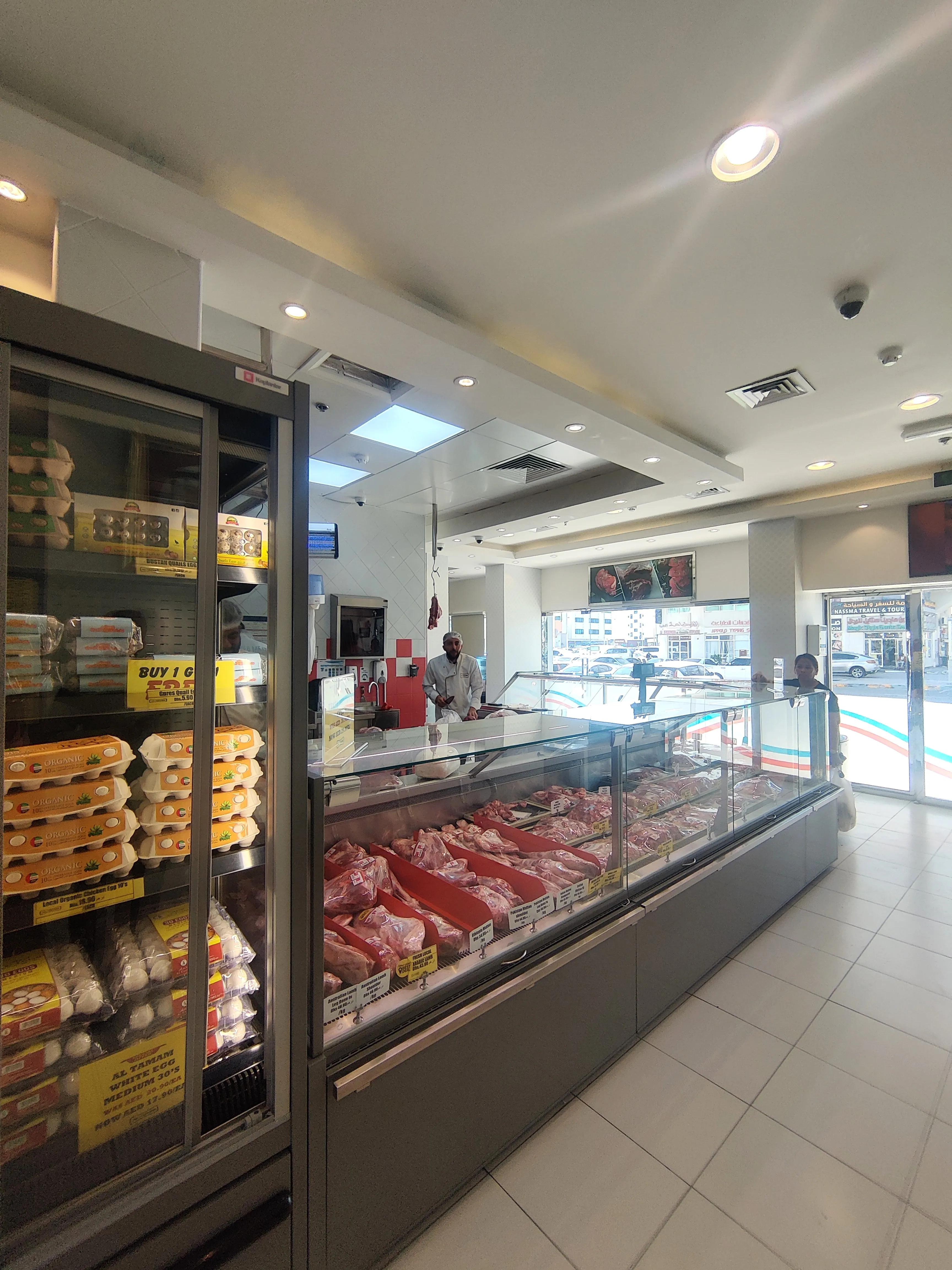 Al Tayeb Meat interior fit-out - view 5
