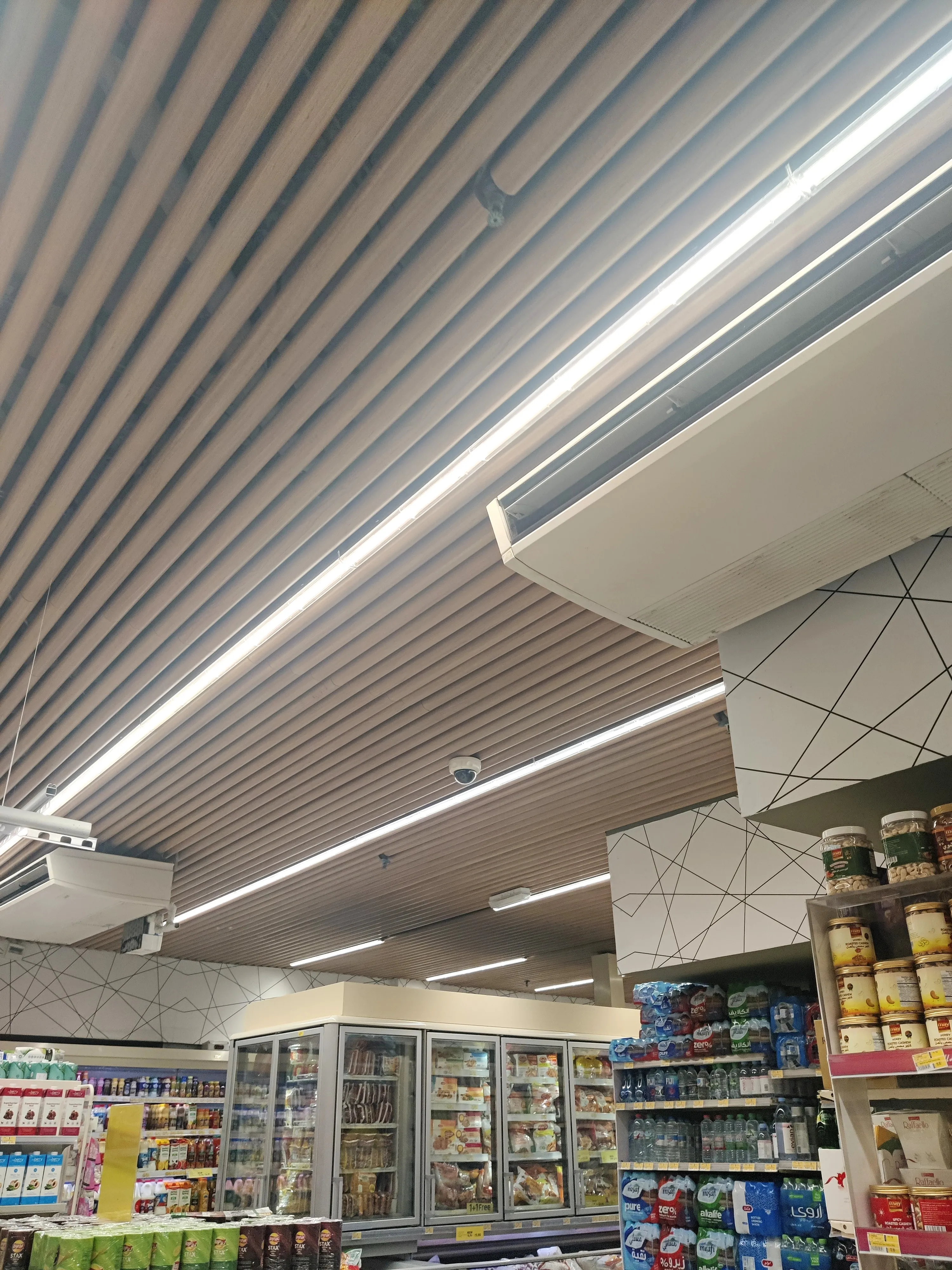 Lulu Express interior fit-out - view 2